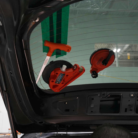 Auto Glass Back Glass Replacement Training at Area22 Training Centre